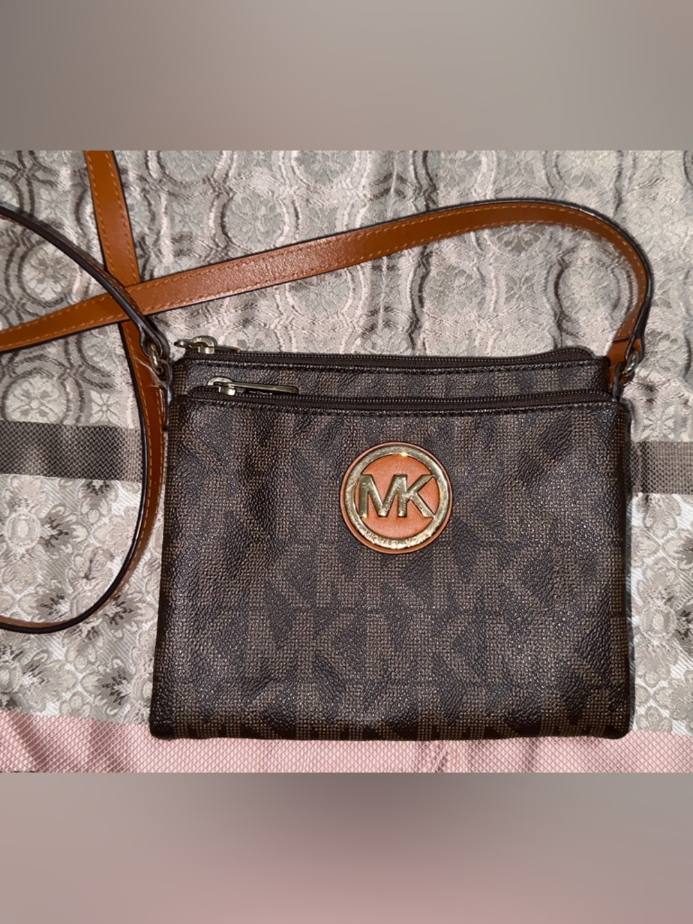 Small Michael Kors Crossbody